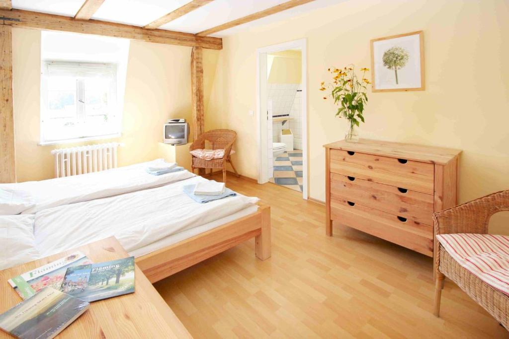 Familien- Und Freizeithotel Gutshaus Petkus Стая снимка