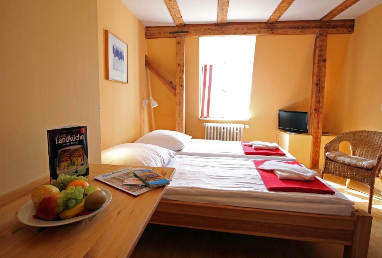 Familien- Und Freizeithotel Gutshaus Petkus Екстериор снимка